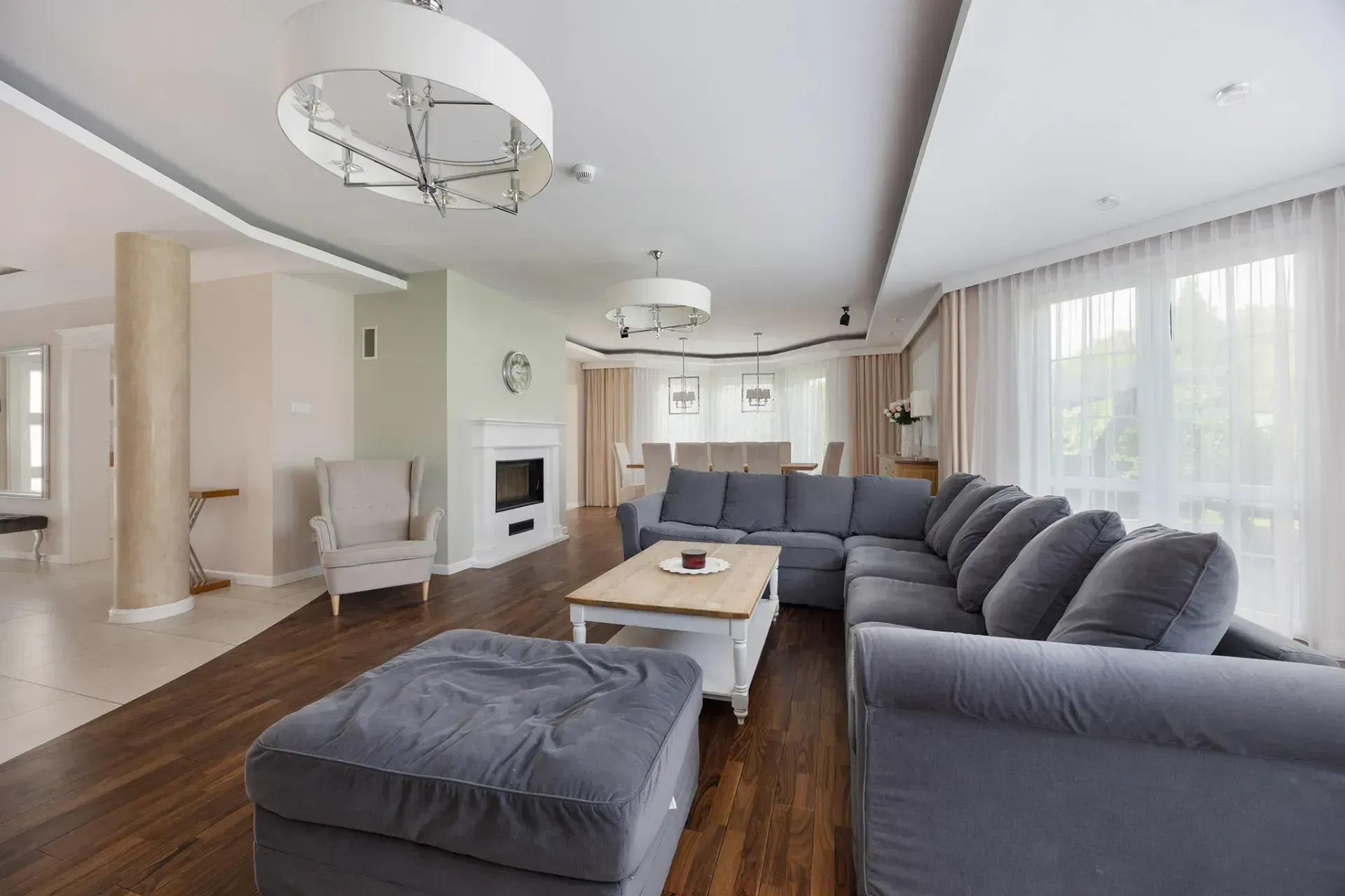 Willa przy lesie | 300 m² | Działka 1554 m² 4
